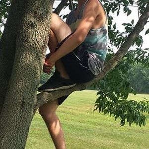 Meet your Posher, Cameron